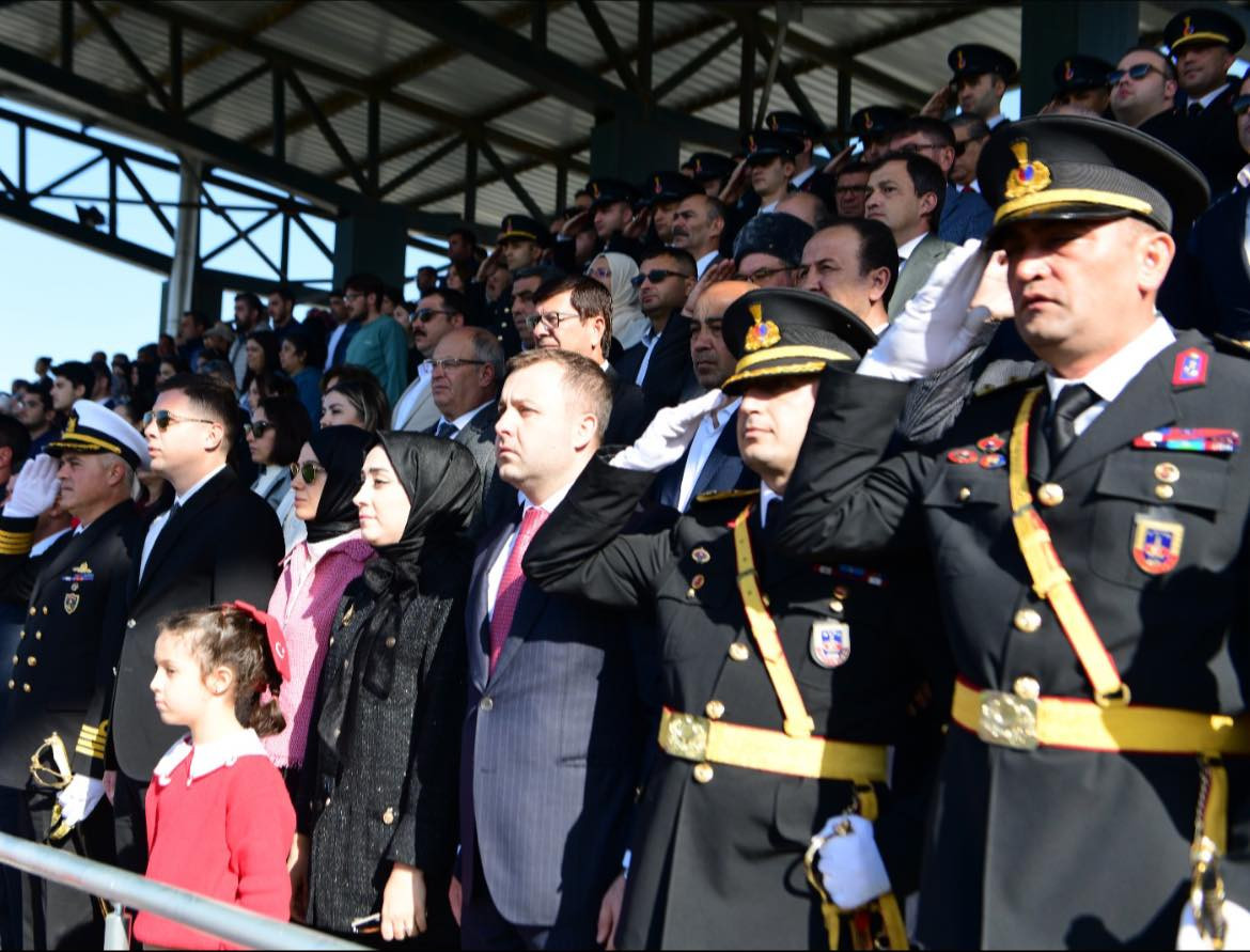 Türkiye Cumhuriyetimizin 101.Yılı ve  29 Ekim Cumhuriyet Bayramı’mızı  22 Eylül İlçe Stadyumumuzda Kutladık.